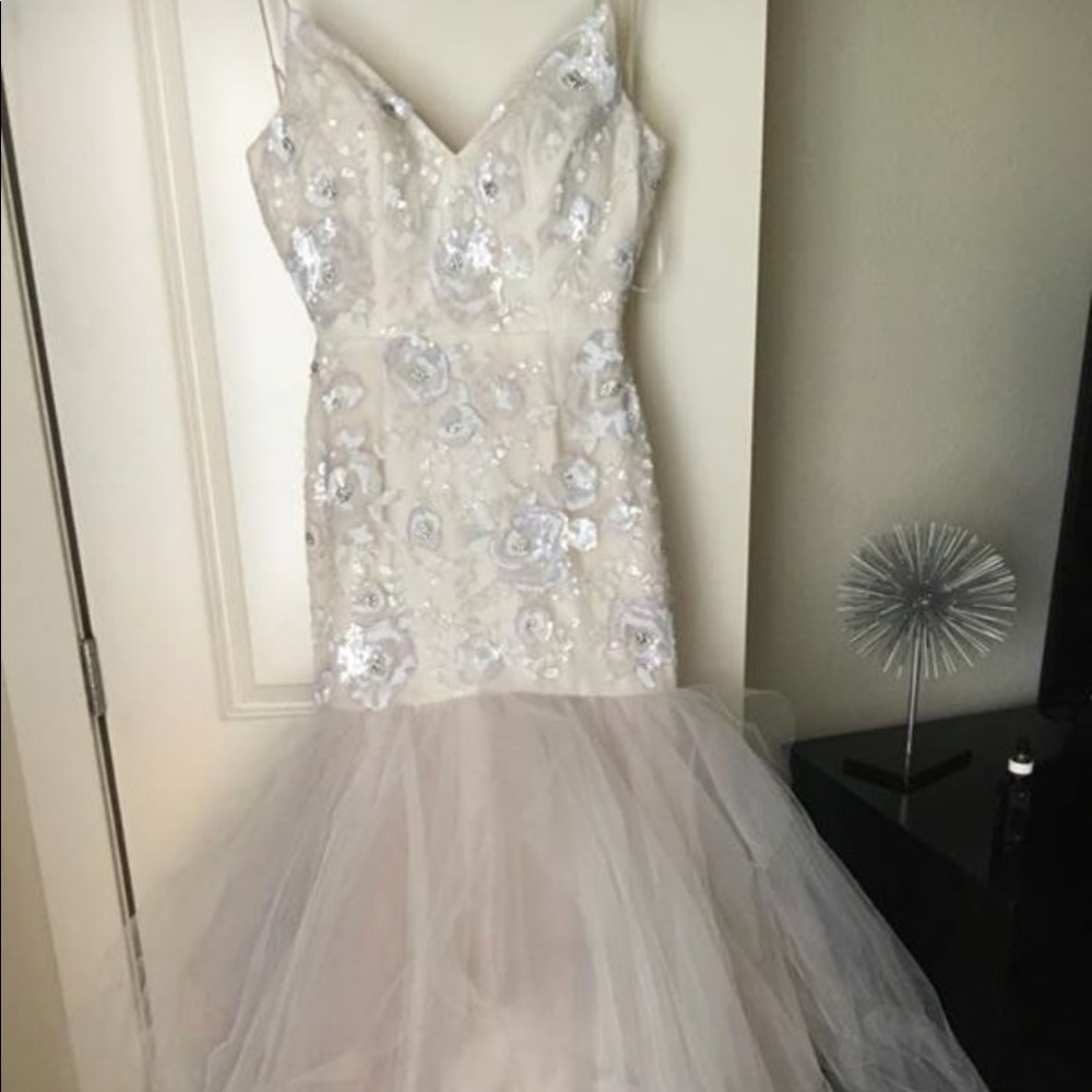 Hayley Paige Wedding Dress